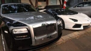 10 Kendaraan Mewah Koleksi Raffi Ahmad