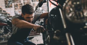 Cek Rutin Bulanan Bagian Penting Motor